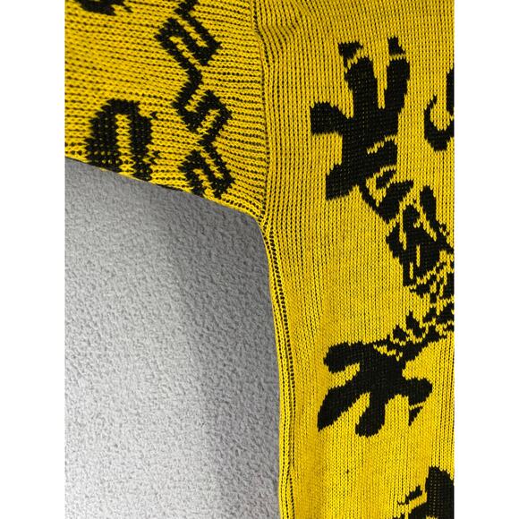 Marc Chemtob Renaissance Collection Griffin Sweater Yellow Black Acrylic USA‎ 4 - Picture 11 of 13
